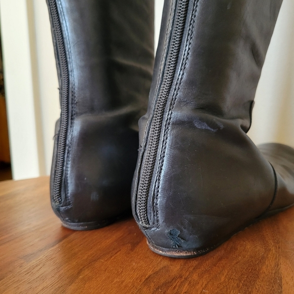 Vera Wang Lavender Thigh High Boot Size 9.5 - Picture 4 of 6